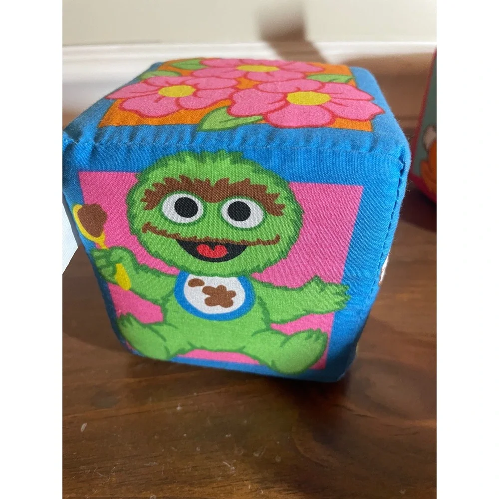 Vintage 1995 Tyco Sesame Street Soft Plush Blocks Oscar Bert Ernie Set of 2